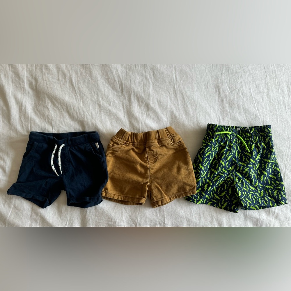 Baby boy shorts bundle of 3, size 12-18 months